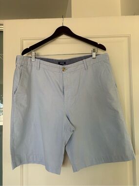 IZOD Men’s Light Blue Cotton Chino Shorts Size 38 Classic Casual